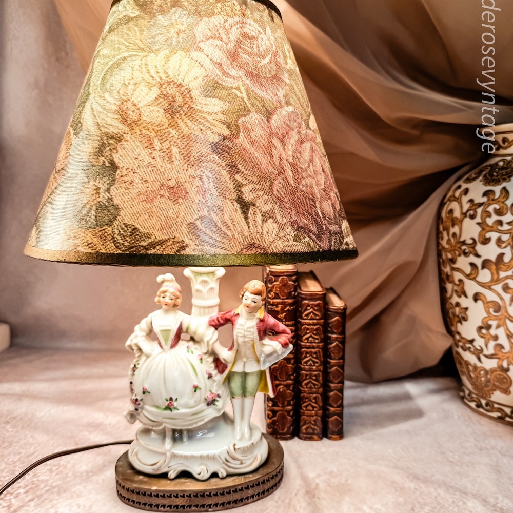French Porcelain Courting Couple Lamp